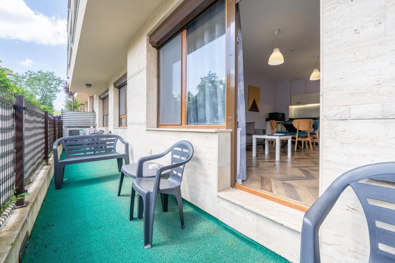 Sunny Apartment In Studentski Grad, Behind Unss София Экстерьер фото