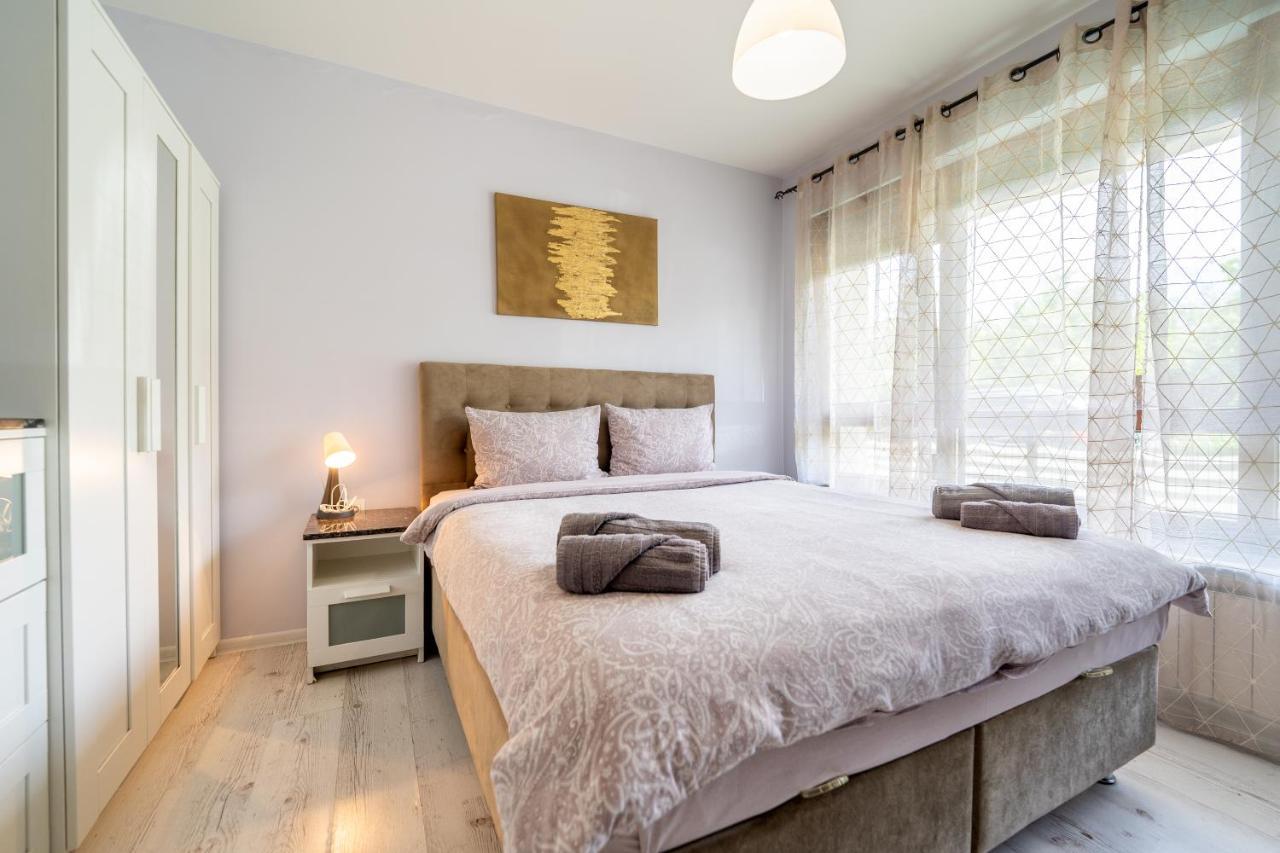 Sunny Apartment In Studentski Grad, Behind Unss София Экстерьер фото